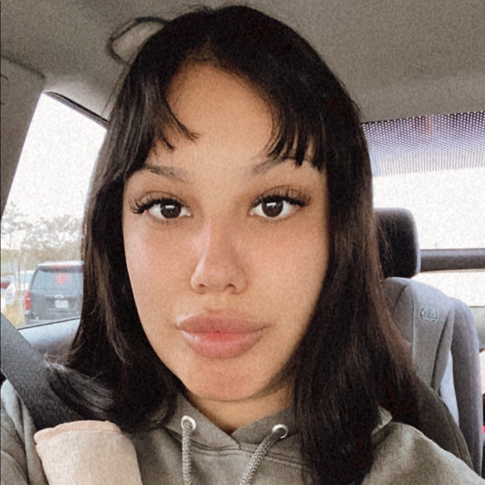 Meet your Posher, Jaclyn